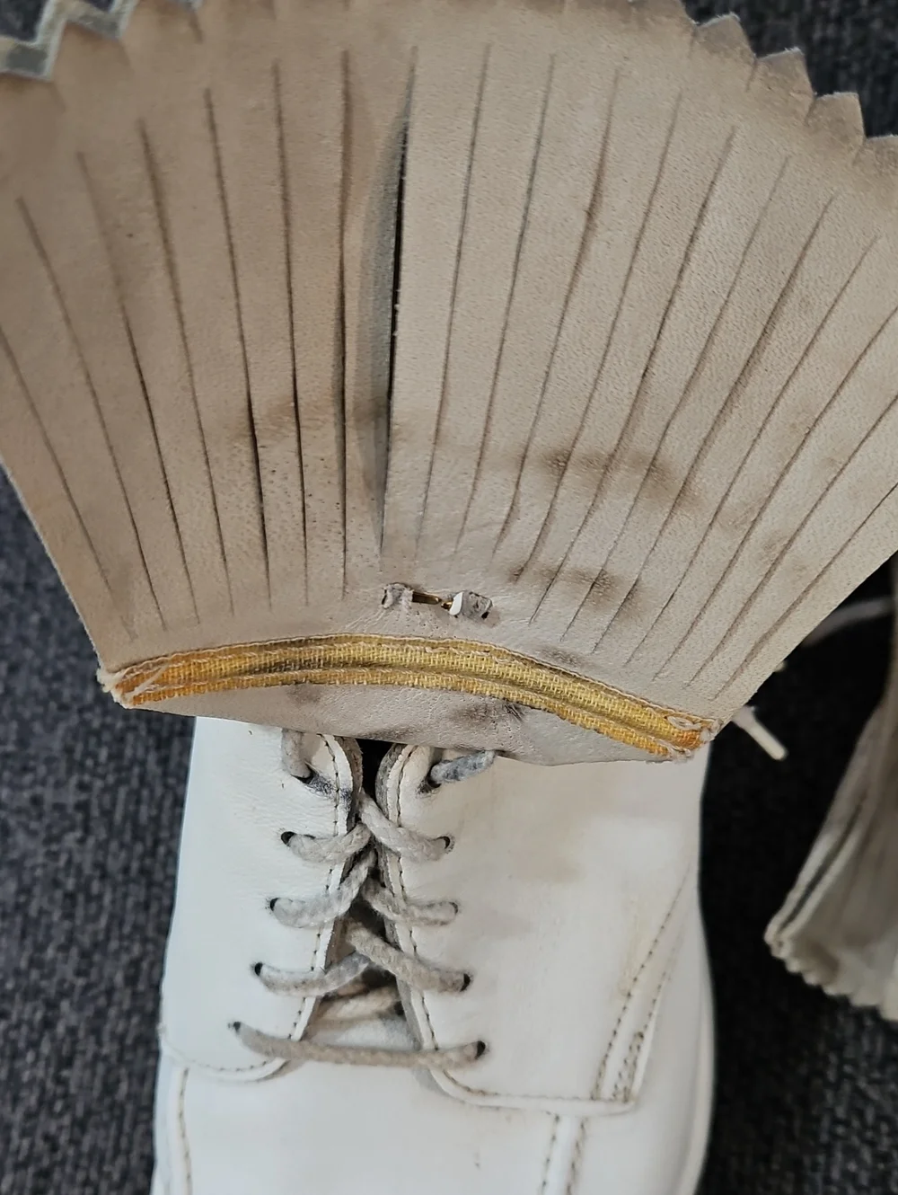 FootJoy White Leather Kiltie Lace-Up Loafers with Gold Accent